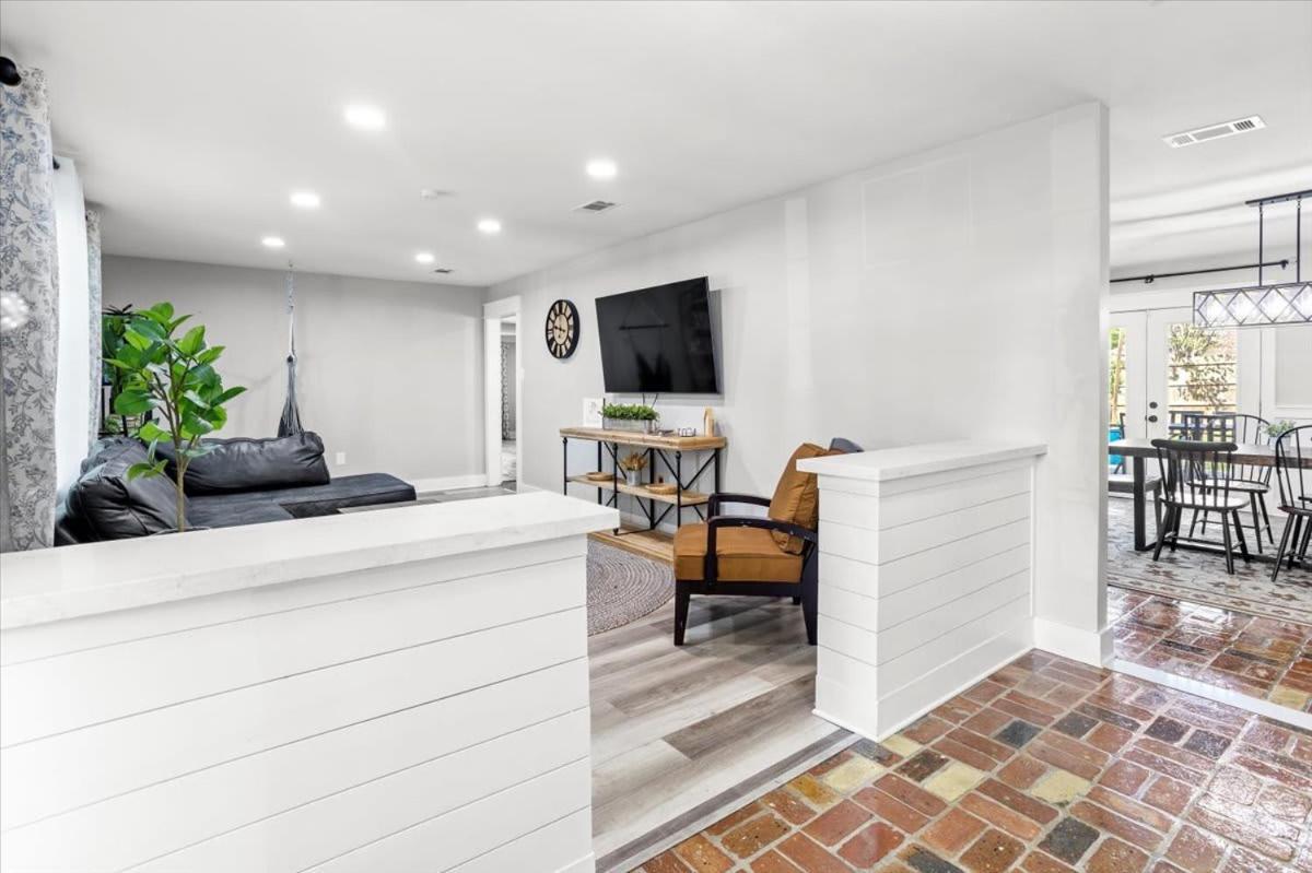 Ranch Home Gem 5Br Home Sleeps 12 With Game Room ガルフポート エクステリア 写真