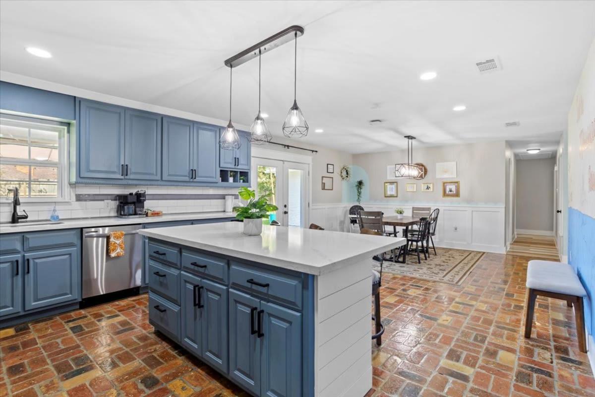 Ranch Home Gem 5Br Home Sleeps 12 With Game Room ガルフポート エクステリア 写真
